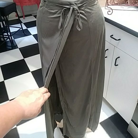 🎉🎉HP🎉🎉11/06🎉🎉🌿🍁ULTRA SUEDE MAXI SKIRT🍁 - Picture 7 of 9